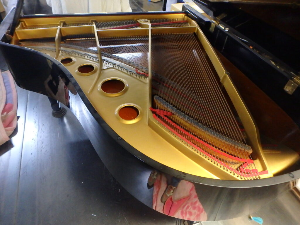 yamaha grand piano frame